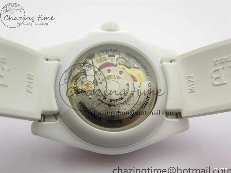 Ceramic Edition 40mm White Dial Submariner Painting White on Best Strap SA3135 Rubber 5GF 0104